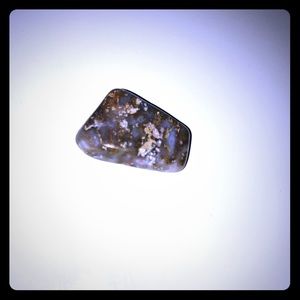 What kind of crystal is this.